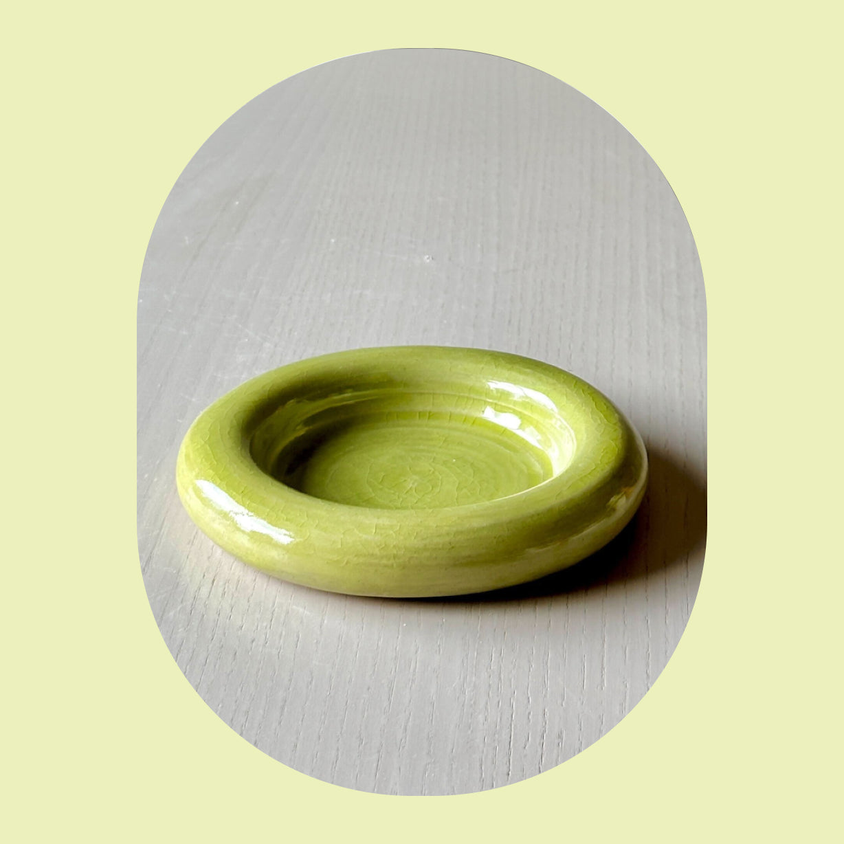chartreuse bubble plate